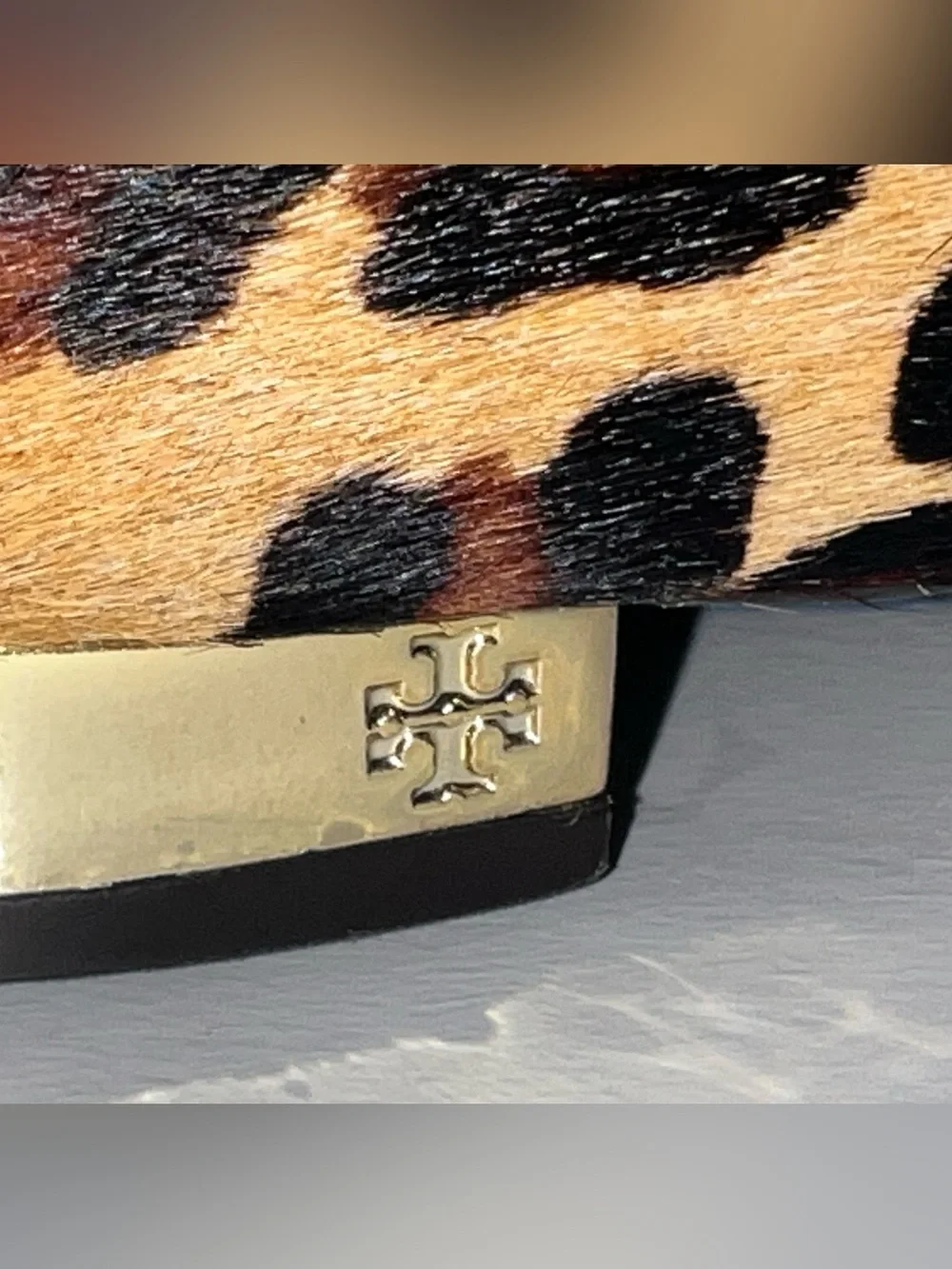 Tory Burch Sz 6.5 M Animal Print Cow Fur Casual Elegant Flats